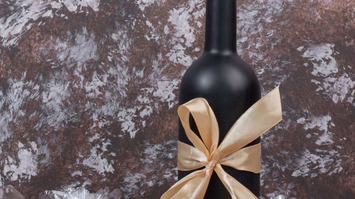 Offrir une bouteille de vin : comment choisir selon le profil du destinataire ?